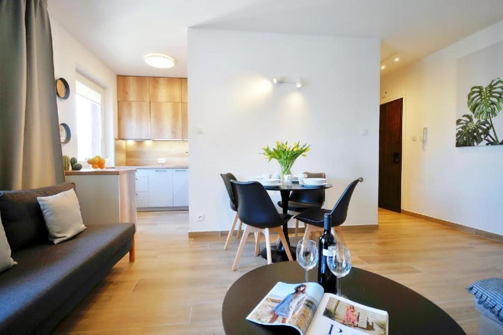 Apartamenty Portowe Westerplatte 19 Kolobrzeg Luaran gambar